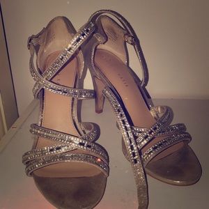 Women’s Sparkly and Strappy Dress Heels Sz 9